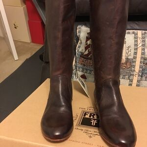 NWT Frye Jillian Pull On Boots